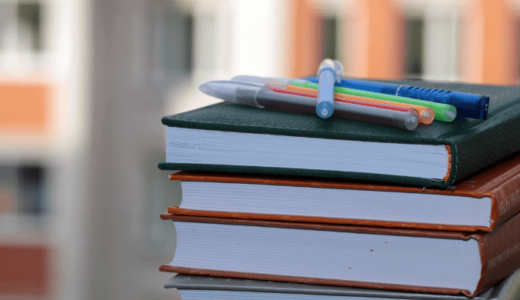 独学で受かった人の宅建テキストは？【初心者は2冊用意するのがおすすめ】